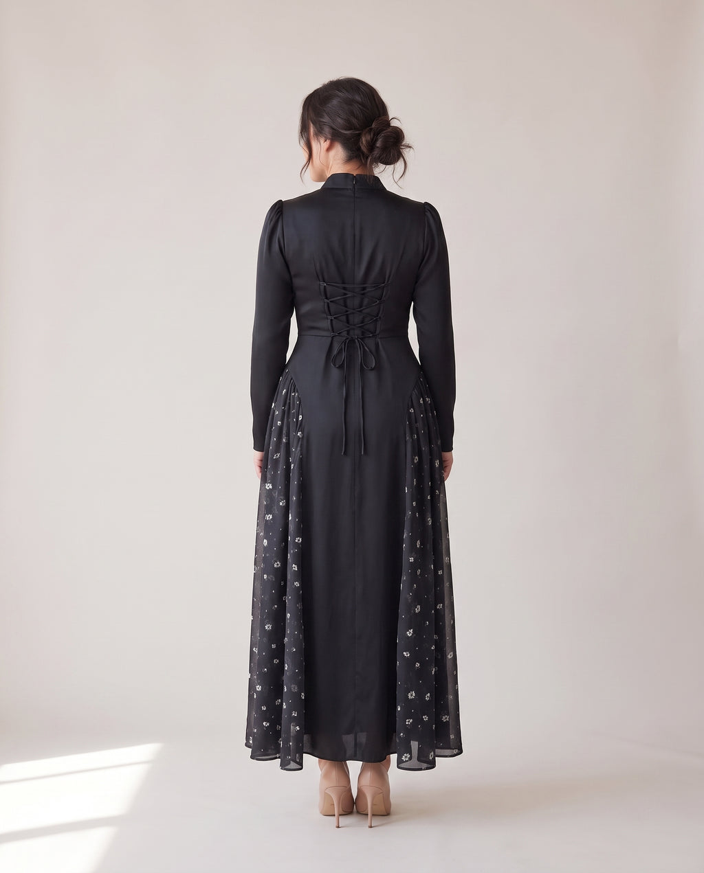 שמלת בטי · 02_back_full_黑花拼接.jpg