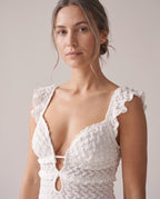 שמלת רגינה · 13_neckline_crop_白色.jpg