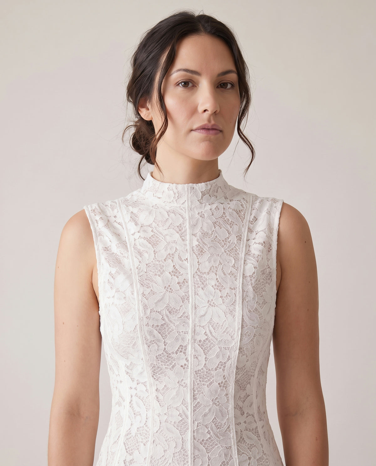 שמלת ביאנקה · 13_neckline_crop_白色.jpg