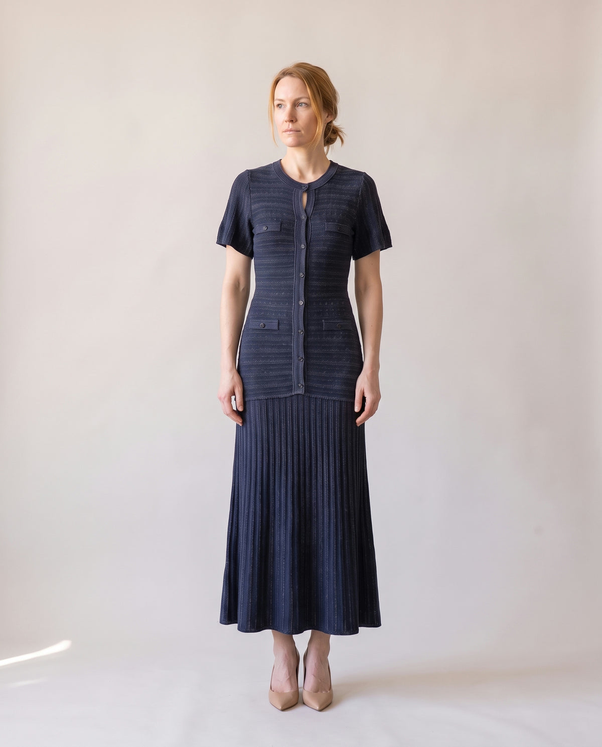 שמלת אסתר · 16_garment_area_crop_黑色.jpg