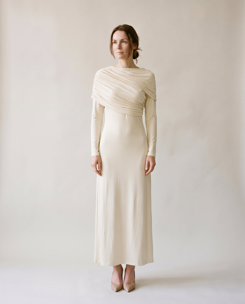 שמלת רותי · 16_garment_area_crop_杏色.jpg